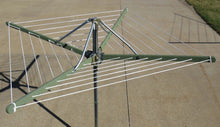 Load image into Gallery viewer, Top open view of a S6 Sunshine Clothesline.
